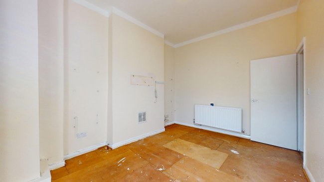 Flat A, 23 Kingscourt Road, Streatham Hill, London, SW16 1JA 8