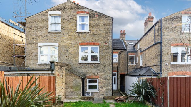 Flat A, 23 Kingscourt Road, Streatham Hill, London, SW16 1JA 8