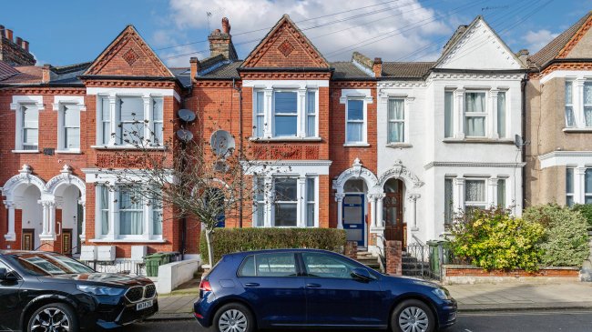 Flat A, 23 Kingscourt Road, Streatham Hill, London, SW16 1JA 8