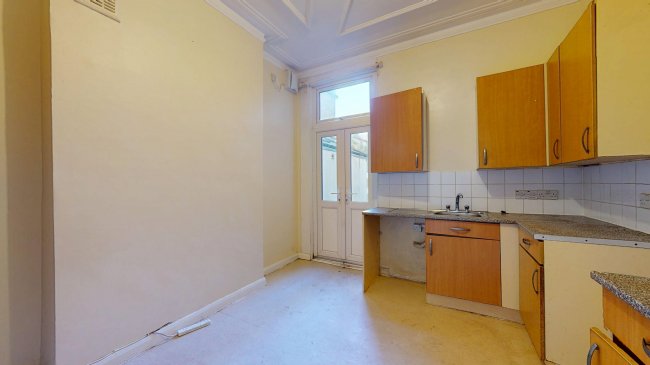 Flat A, 23 Kingscourt Road, Streatham Hill, London, SW16 1JA 8
