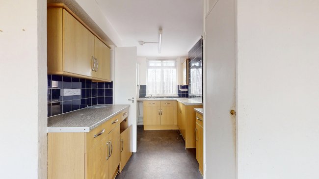 23 Booth Close, Thamesmead, London, SE28 8BW 10