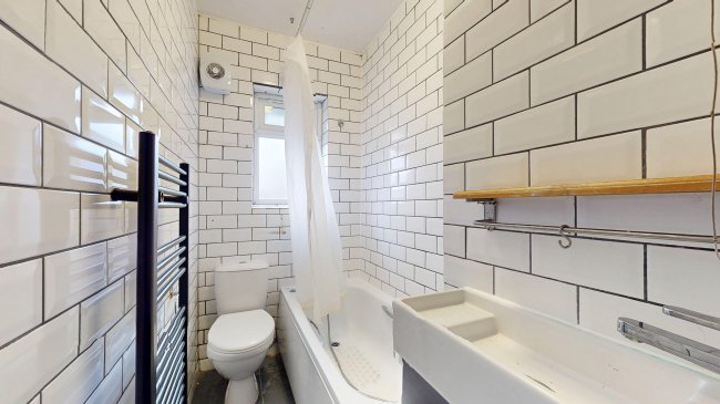 122 Wulfstan Street, East Acton, London, W12 0AH 9