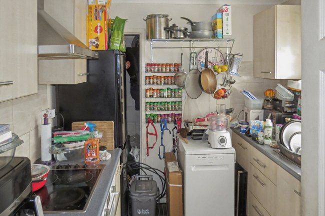 78 Nookfield, Moss Side, Leyland, Lancashire, PR26 7YD 2