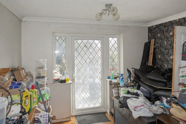 78 Nookfield, Moss Side, Leyland, Lancashire, PR26 7YD 2