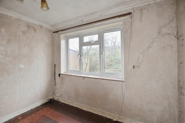 27 Maddocks Close, Sidcup, DA14 5JH 6