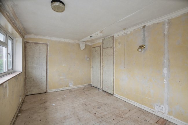 27 Maddocks Close, Sidcup, DA14 5JH 6