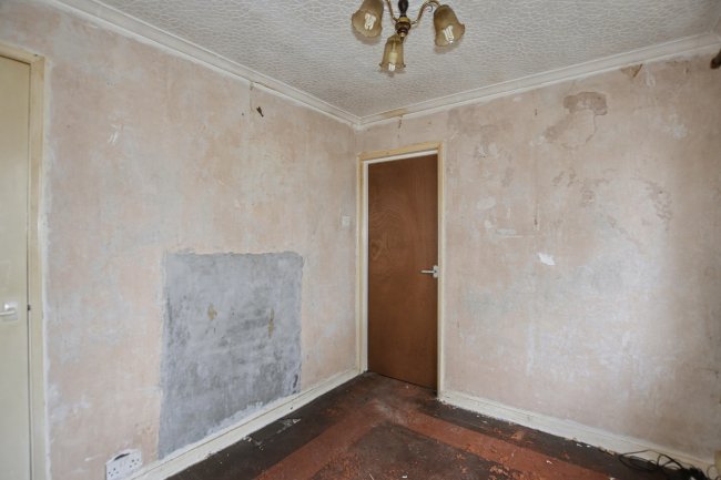 27 Maddocks Close, Sidcup, DA14 5JH 6