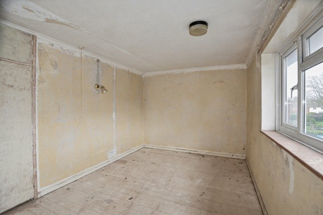 27 Maddocks Close, Sidcup, DA14 5JH 6