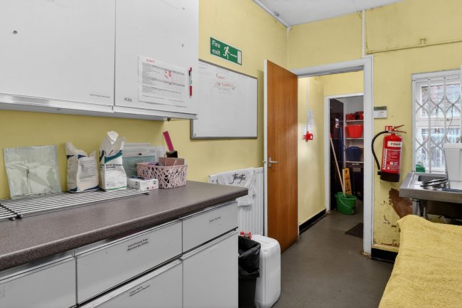 60 Northgate, Pontefract, WF8 1QX 10