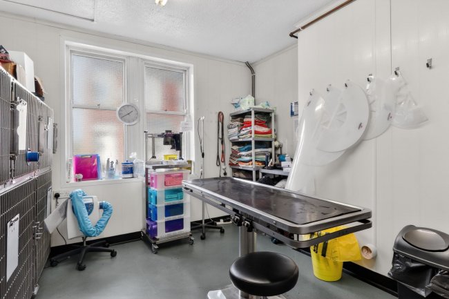 60 Northgate, Pontefract, WF8 1QX 10