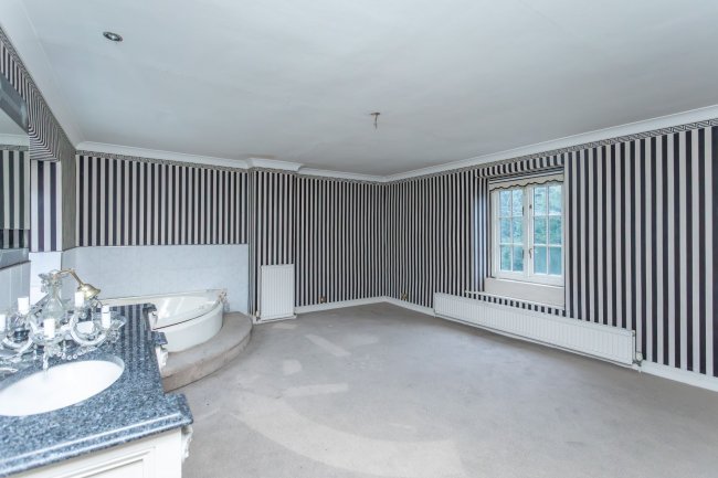 The Wood House, Broomhouse Lane, Edlington, Doncaster, South Yorkshire, DN12 1EP 3