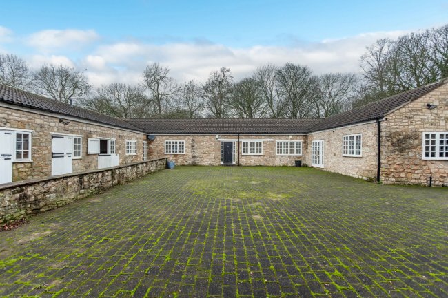 The Wood House, Broomhouse Lane, Edlington, Doncaster, South Yorkshire, DN12 1EP 3