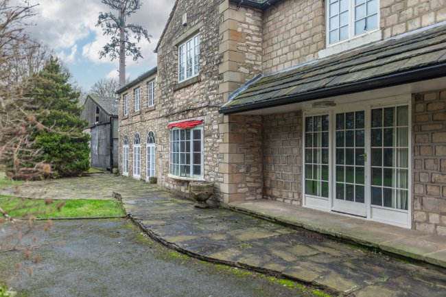 The Wood House, Broomhouse Lane, Edlington, Doncaster, South Yorkshire, DN12 1EP 3