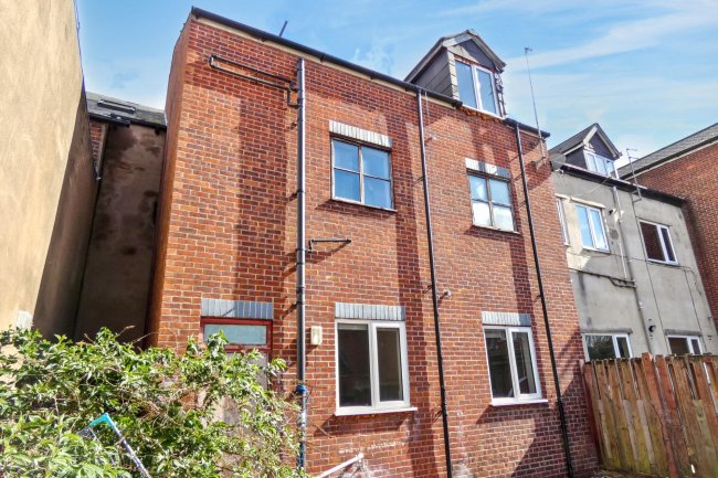 Flats A, B and C, 169 Coltman Street, Hull, East Riding of Yorkshire, HU3 2SQ 2
