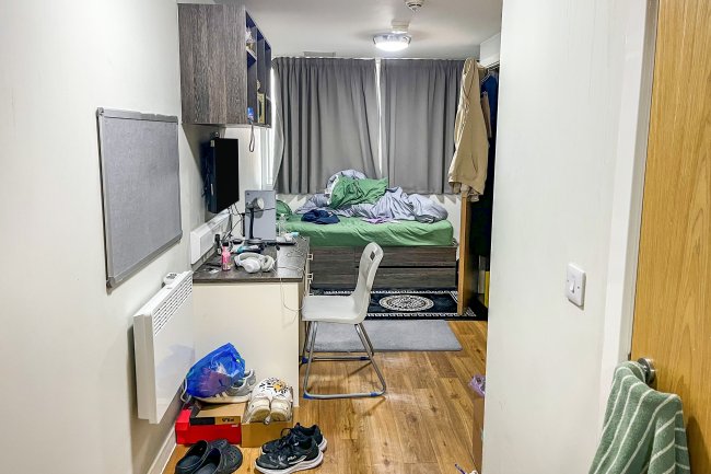 303 Maid Marian House, Maid Marian House, 51 Hounds Gate, Nottingham NG1 6BB 6