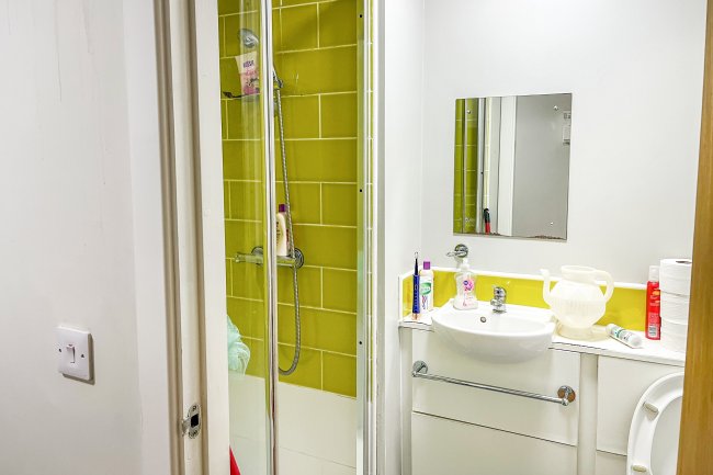 303 Maid Marian House, Maid Marian House, 51 Hounds Gate, Nottingham NG1 6BB 6