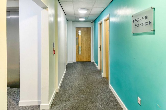 303 Maid Marian House, Maid Marian House, 51 Hounds Gate, Nottingham NG1 6BB 6