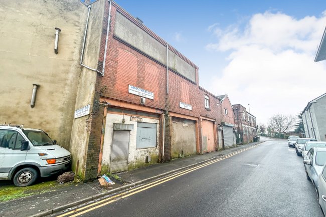 Premises on Remer Street, 188 Elder Road, Stoke-on-Trent, ST6 2JW 6