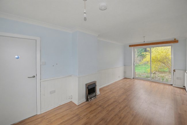 61 Colesbourne Road, Solihull, West Midlands, B92 8LF 5