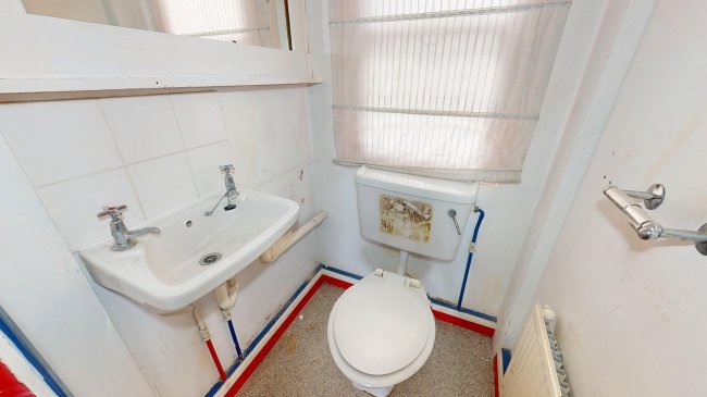 Flat C, 15 Lucien Road, Tooting, London, SW17 8HS 4