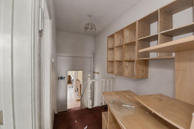 117 / 117A Western Road, Southall, UB2 5HN 7