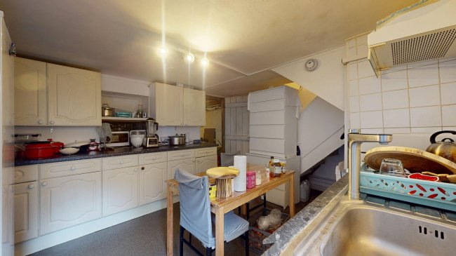 10 Comyn Road, Clapham, London, SW11 1QD 2