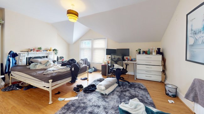 10 Comyn Road, Clapham, London, SW11 1QD 2