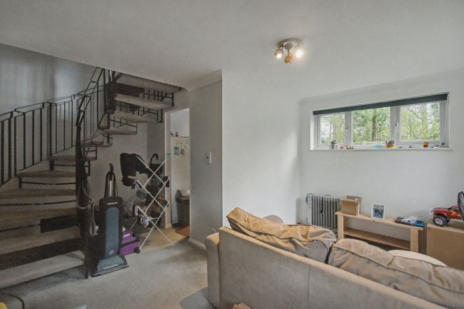 28 Gazelle Court, Colchester, Essex, CO4 9RW 7