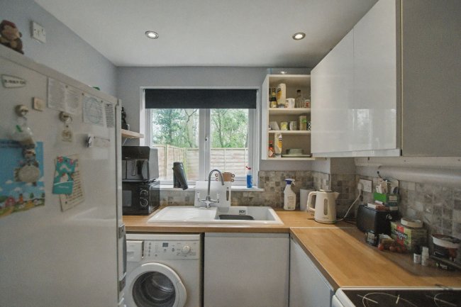 28 Gazelle Court, Colchester, Essex, CO4 9RW 7