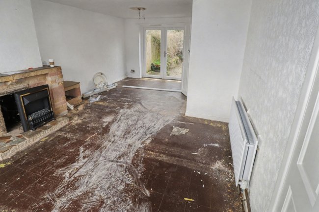 7 Rishworth Hall Close, Rishworth, Sowerby Bridge, West Yorkshire, HX6 4QP 9