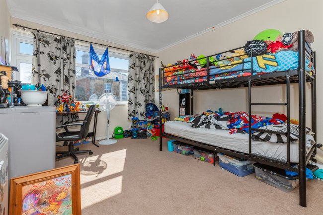 34D & 34E High Street, Alton, Hampshire, GU34 1BD 6