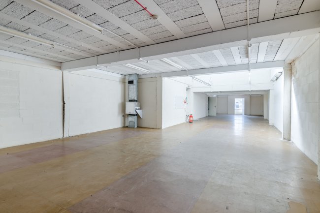 38-40 High Street, Andover SP10 1NN 7