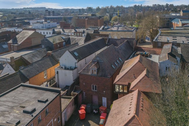 38-40 High Street, Andover SP10 1NN 7