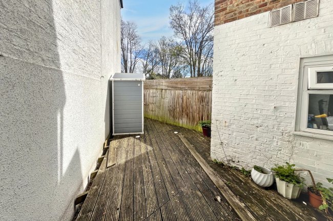 169 Gleneagle Road, Streatham, London, SW16 6AZ 5