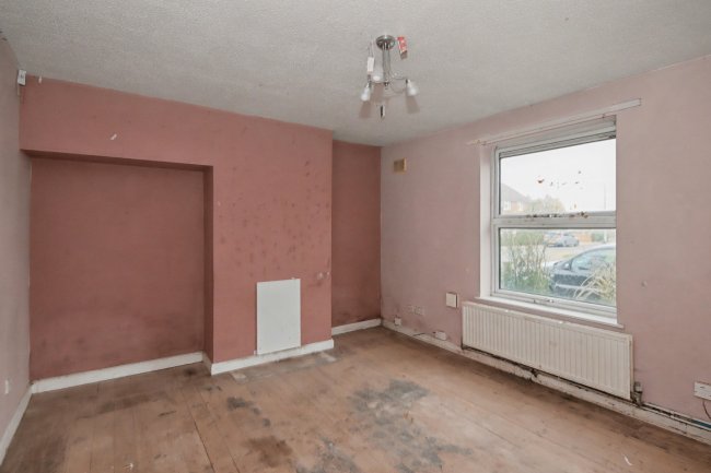 52 The Crescent, St. Neots, Cambridgeshire, PE19 1EE 9