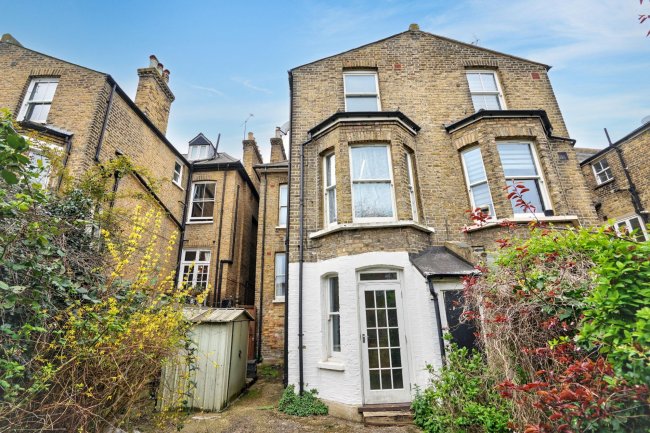 217A Westcombe Hill, Kidbrooke, London, SE3 7DR 4