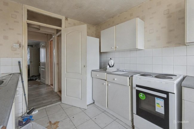 Flat 1, 125 Stanley Road, Liverpool, L5 7TA 5