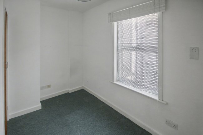 10 St James Avenue, Kemptown, Brighton, East Sussex, BN2 1QD 9