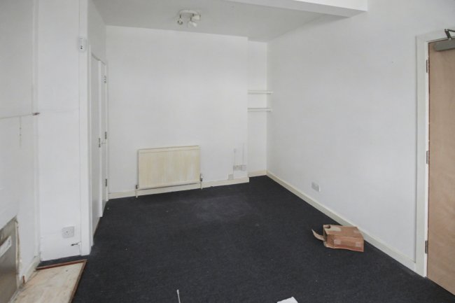 10 St James Avenue, Kemptown, Brighton, East Sussex, BN2 1QD 9