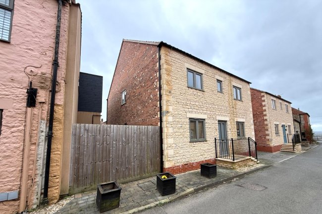 The Bell Inn, 3a and 3b Far Lane, Coleby, Lincoln LN5 0AH 8