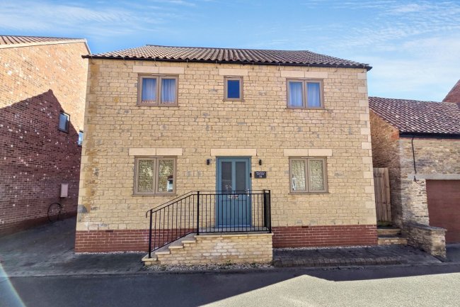 The Bell Inn, 3a and 3b Far Lane, Coleby, Lincoln LN5 0AH 1