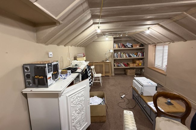 The Bell Inn, 3a and 3b Far Lane, Coleby, Lincoln LN5 0AH 8