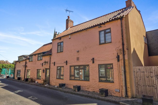 The Bell Inn, 3a and 3b Far Lane, Coleby, Lincoln LN5 0AH 1