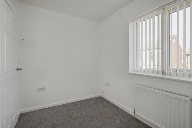 19 Marlborough Road, Beeston, Nottingham, NG9 2HG 4