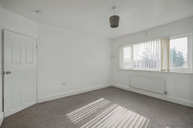19 Marlborough Road, Beeston, Nottingham, NG9 2HG 4