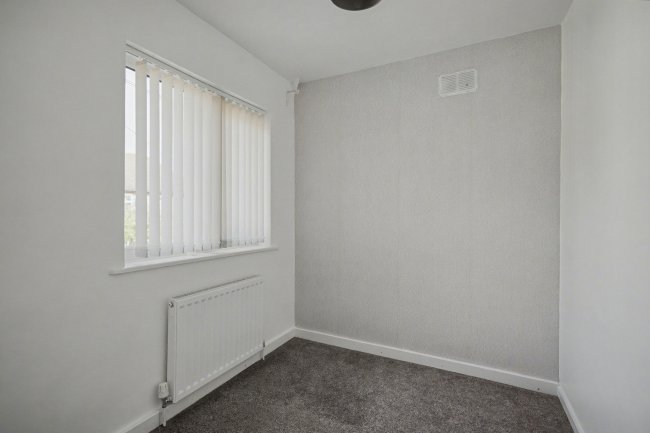 19 Marlborough Road, Beeston, Nottingham, NG9 2HG 4