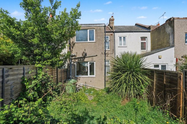 100 Timbercroft Lane, London, SE18 2SF 6