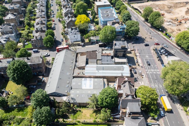 392A Camden Road, and 1 Hillmarton Road, Islington, London, N7 0SJ 4