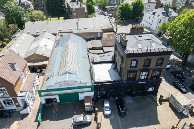 392A Camden Road, and 1 Hillmarton Road, Islington, London, N7 0SJ 4