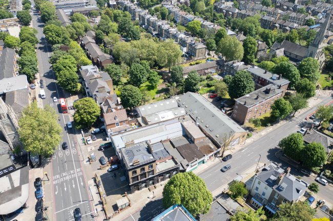 392A Camden Road, and 1 Hillmarton Road, Islington, London, N7 0SJ 4